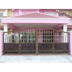 Folding Gate